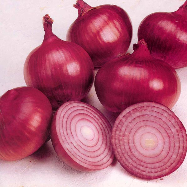 Eating Raw Onion