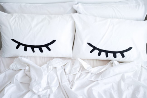 11 Tips for Picking and Buying the Perfect Pillow