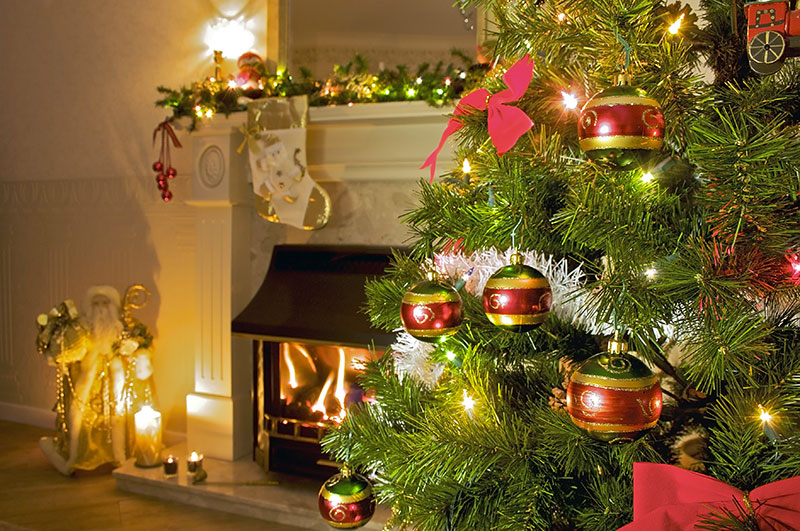 Your Christmas Decorating Checklist