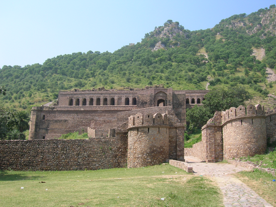 9 Most Haunted Places in India